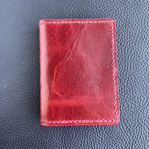 Cartera minimalista de cuero rojo con 4 bolsillos NUEVO Hecho a mano en EE. UU. Idea de regalo