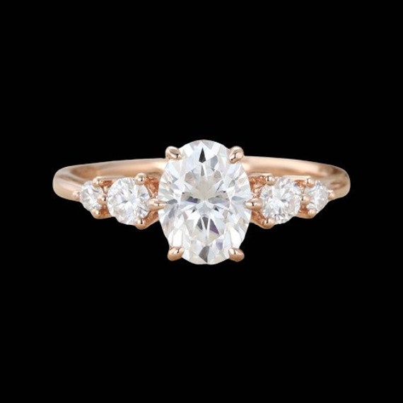 Oval cut Moissanite engagement ring vintage ring … - image 1