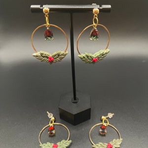 Handmade Clay Earrings Christmas Wreath Border Green Red Hoop Dangles