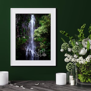 Maui Wasserfall auf der Straße nach Hana