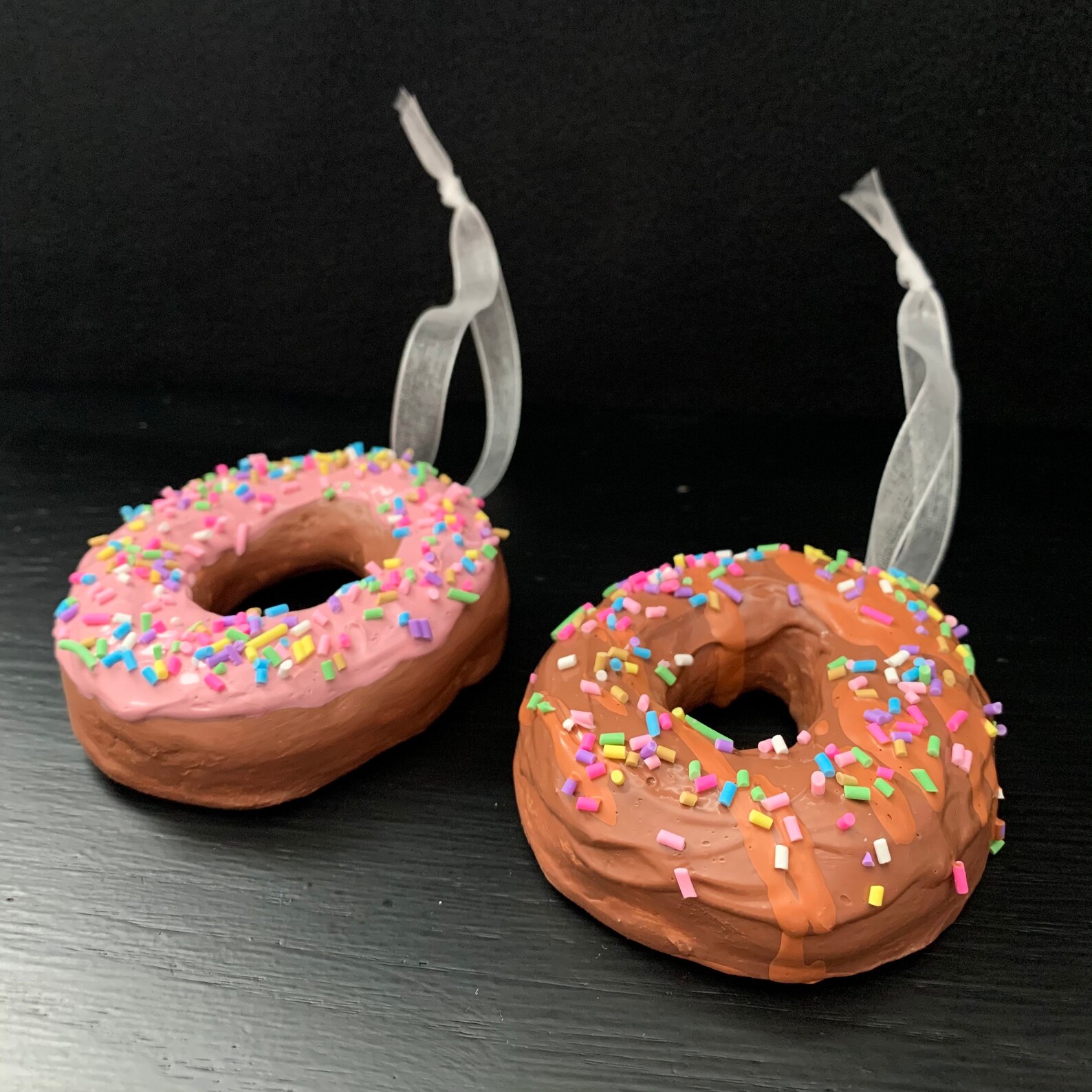 Divertido Clay Donut Prop Colgante Ornamento Chocolate Fresa Etsy divertido-clay-donut-prop-colgante-ornamento-chocolate-fresa-etsy