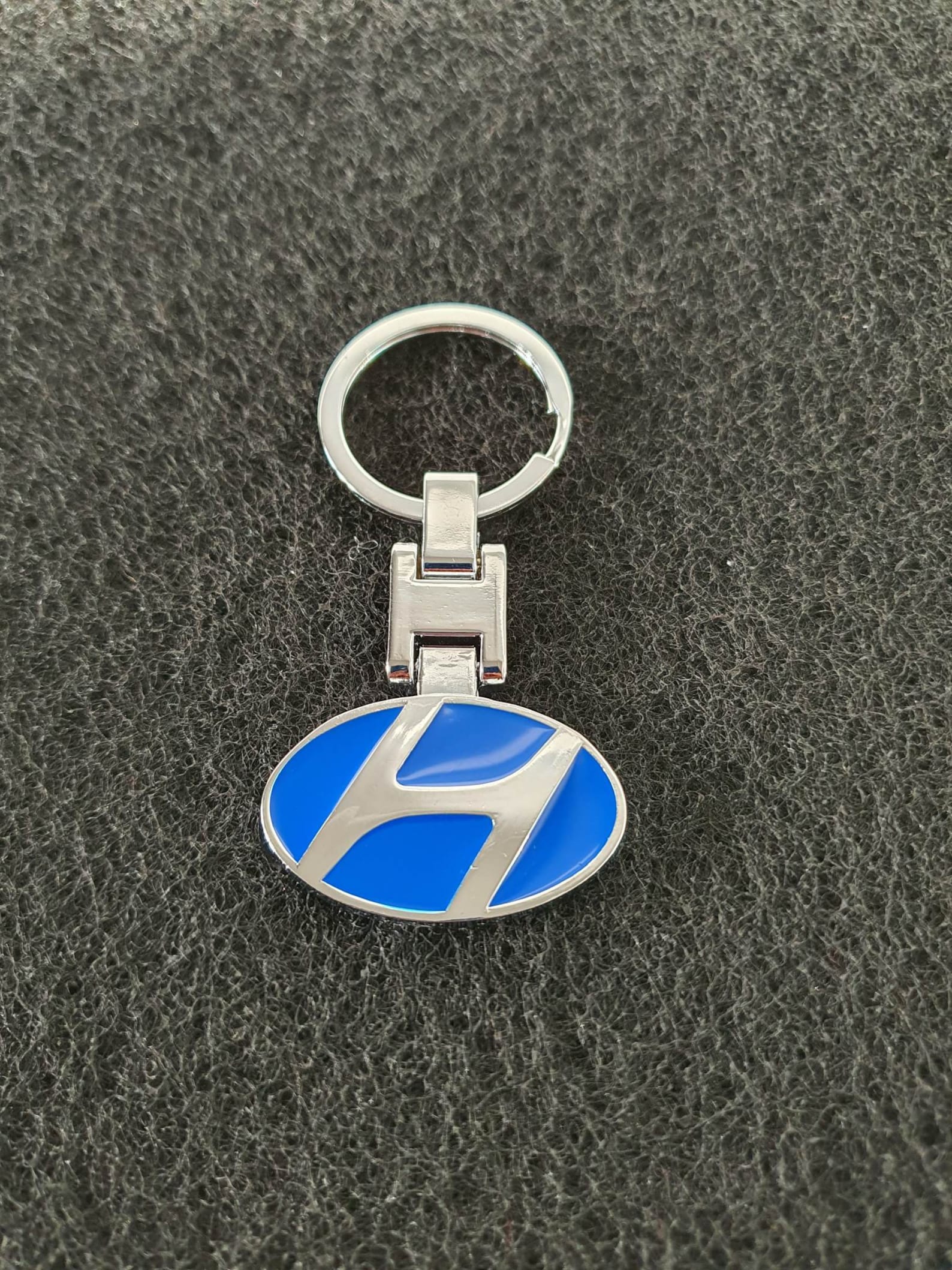 Hyundai Logo Keyring. Hyundai Key Chain. | Etsy