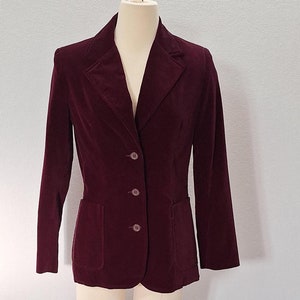 Velvet 1970s-80 single breasted 3 button tailored women&#39;s vintage PERSONAL (division of Leslie Fay) jacket/blazer Burgandy EPoC Sz 10