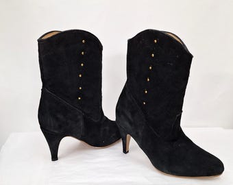 1980s Suede Kitten Heel Ankle Boots: Western Slouch Style Vintage sz 9