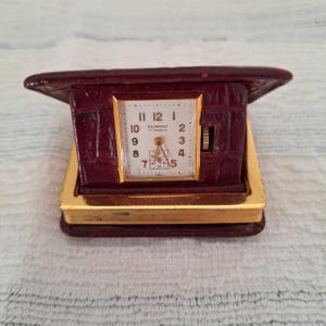 1940-50s pedre 17 jewel Dumont swiss movement travel novelty clock leather case antique vintage