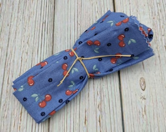 Cherry Print Cooling Neck Wrap: Reusable Cotton Cooler Scarf