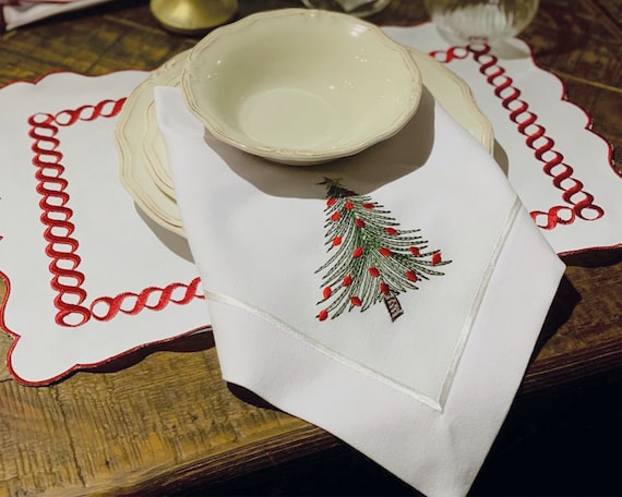 Tovaglietta e runner natalizi: decorazioni natalizie con cardinale e stella di Natale - Italia