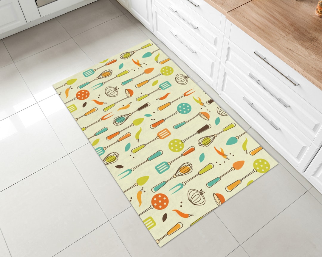 Retro Style Kitchen Utensils on Creamy Background Pattern Printed