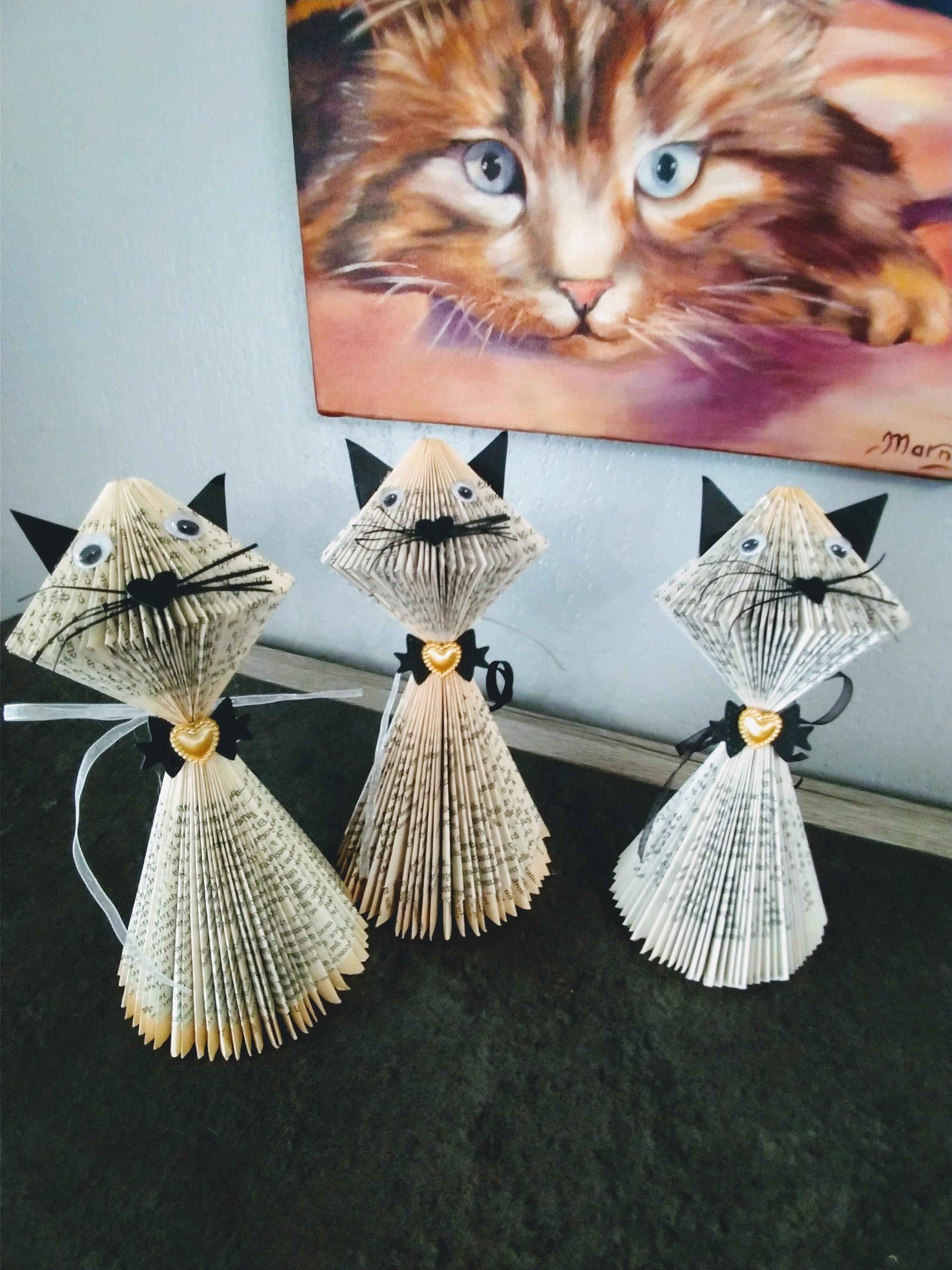 Pour Les Amoureux Des Chats, Pliage de Livre Réalisé à La Main, Cadeau Original Pour Un Anniversaire