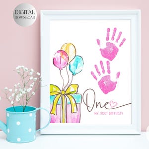 Imprimable 1er anniversaire de bébé, première année de bébé, empreinte de main souvenir, art de l'empreinte, création d'empreintes de pieds, anniversaire de fille, avoir un anniversaire