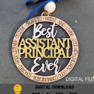 Assistant director svg, Najlepszy Assistant director Ever Digital File, Ornament or Car charm svg, Wytnij i zapisz Pobierz cyfrowo dla Glowforge