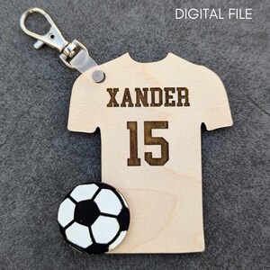 Etiqueta de bolsa de futebol svg - Chaveiro esportivo Arquivo cortado a laser - Pode ser personalizado - Download digital testado no Glowforge