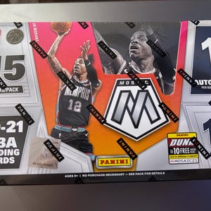 Boîte passe-temps de basket-ball en mosaïque Panini 2020/21