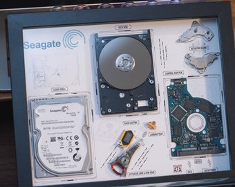 Disco duro desmontado con marco, ilustración desmontada, disco duro con marco, Western Digital/Seagate/Hitachi/HGST/Fujitsu/Toshiba, HDD