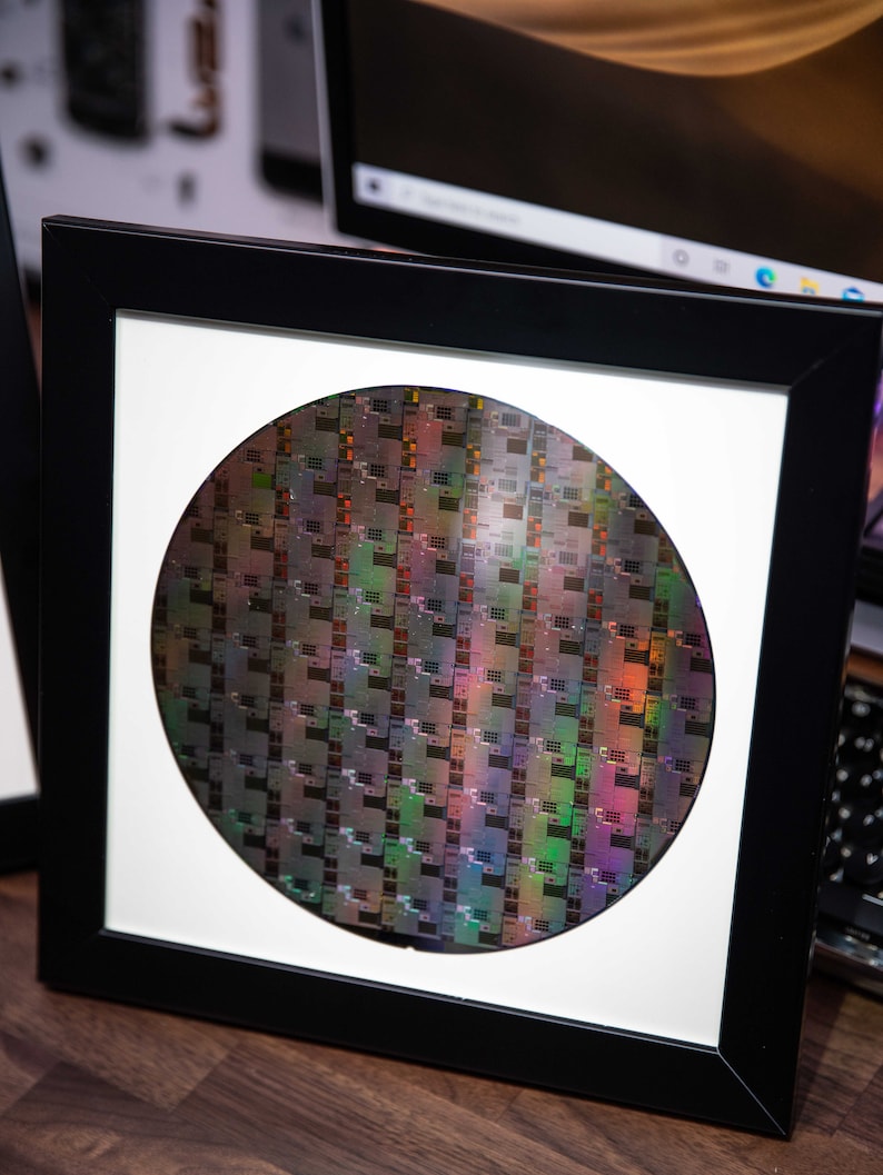 Silicon Wafer For Intel CPU & Computer Chips, Tech Art, Cool Home Wall Decor, Gift For Him, Tech Frame, Tech Gift, AMD Tech Silicon Valley, image 4