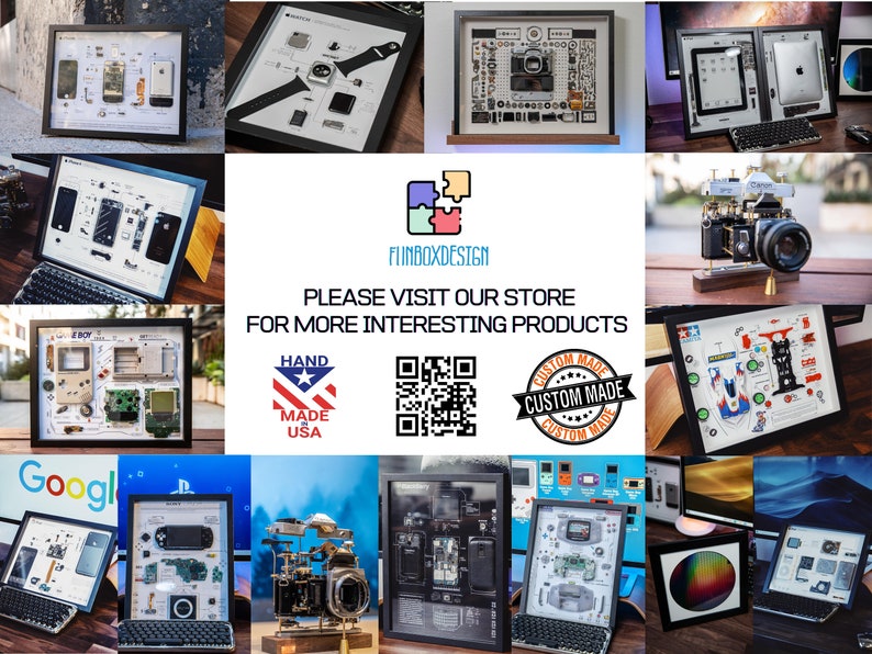 Puede incluir: Un collage de obras de arte enmarcadas que presentan dispositivos electr&oacute;nicos desmontados, incluyendo una Game Boy, una c&aacute;mara, un reloj y un tel&eacute;fono inteligente. Las obras de arte se muestran en una superficie de madera con un fondo blanco. El texto "FUNBOXDESIGN" y "PLEASE VISIT OUR STORE FOR MORE INTERESTING PRODUCTS" se muestra en el centro de la imagen. El texto "HAND MADE USA" se muestra en la esquina inferior izquierda de la imagen. Un c&oacute;digo QR se muestra en el centro de la imagen. El texto "CUSTOM MADE" se muestra en la esquina inferior derecha de la imagen.