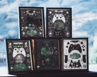 Teardown Gaming Controller Frame for Xbox Style Layout, Retro Game Hardware Wall Art, Disassembled Wall Art, Wall Decor, Gaming Decor，
