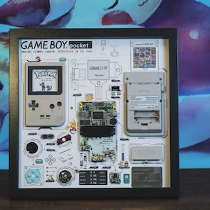 Disassembled Gameboy Pocket With Frame, Disassemble GBP Art, Gameboy Pocket Teardown, Wall Decor, Frame Wall Art, Gift For Him, Game Decor