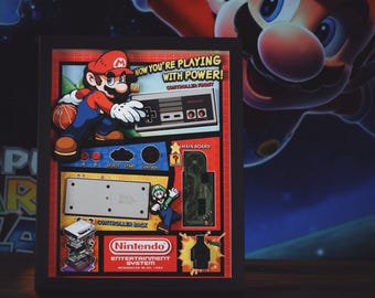 NES Controller Teardown Art, Super Mario Theme, 3D Layered Display, Retro Nintendo Erinnerungsstücke, handgefertigt, Mario Geschenk, Gaming Sammlerstück