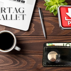 Apple Air Tag wallet PDF pattern by HY leatherworks.