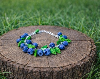 Handmade Polymer Clay Blueberry Bracelet: Women's Berry Jewelry. Fruit bracelet. Forest bracelet.