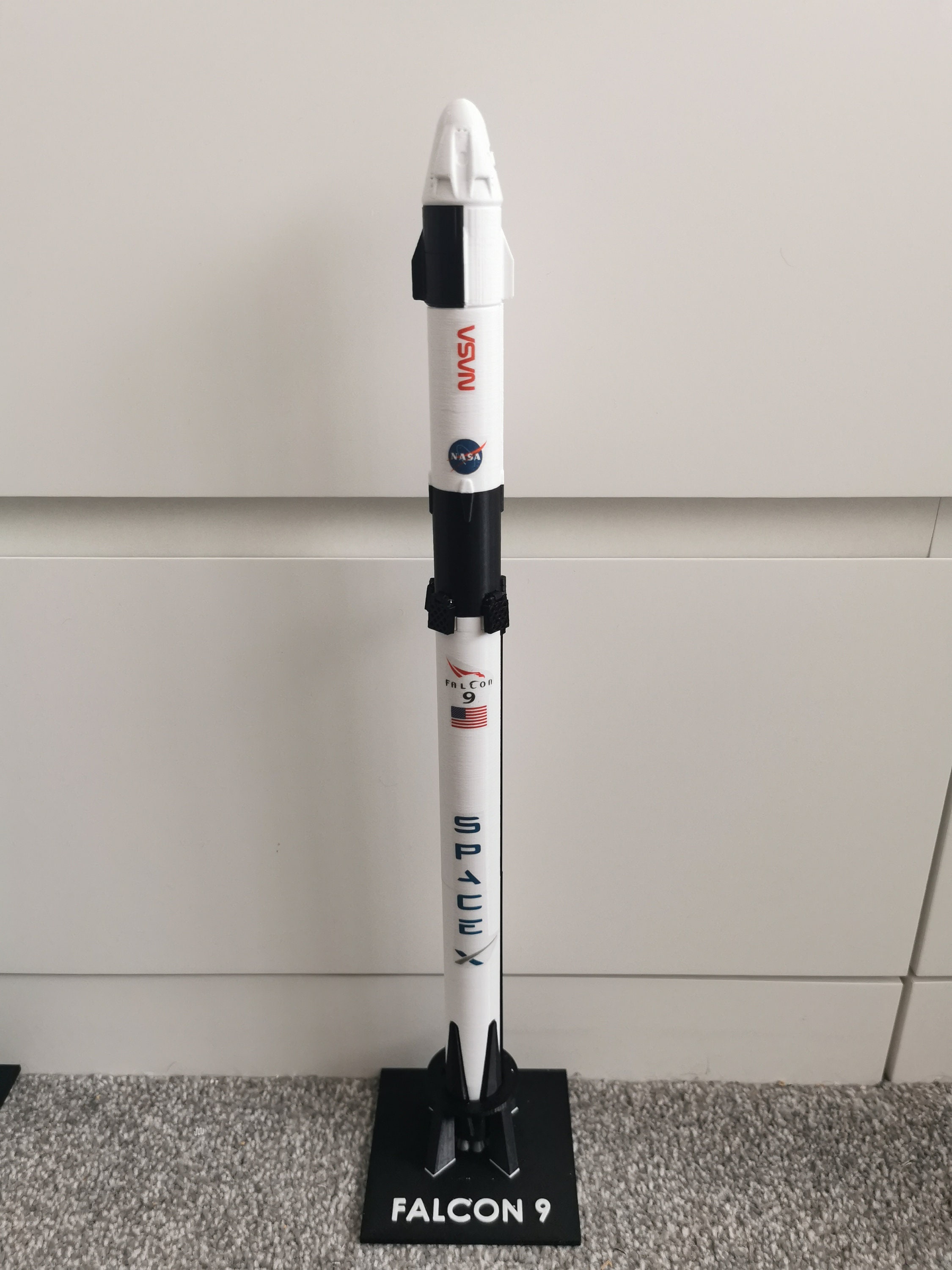 Spacex Falcon 9 Crew Dragon Scale 1:144 44cm | BEST Detailed