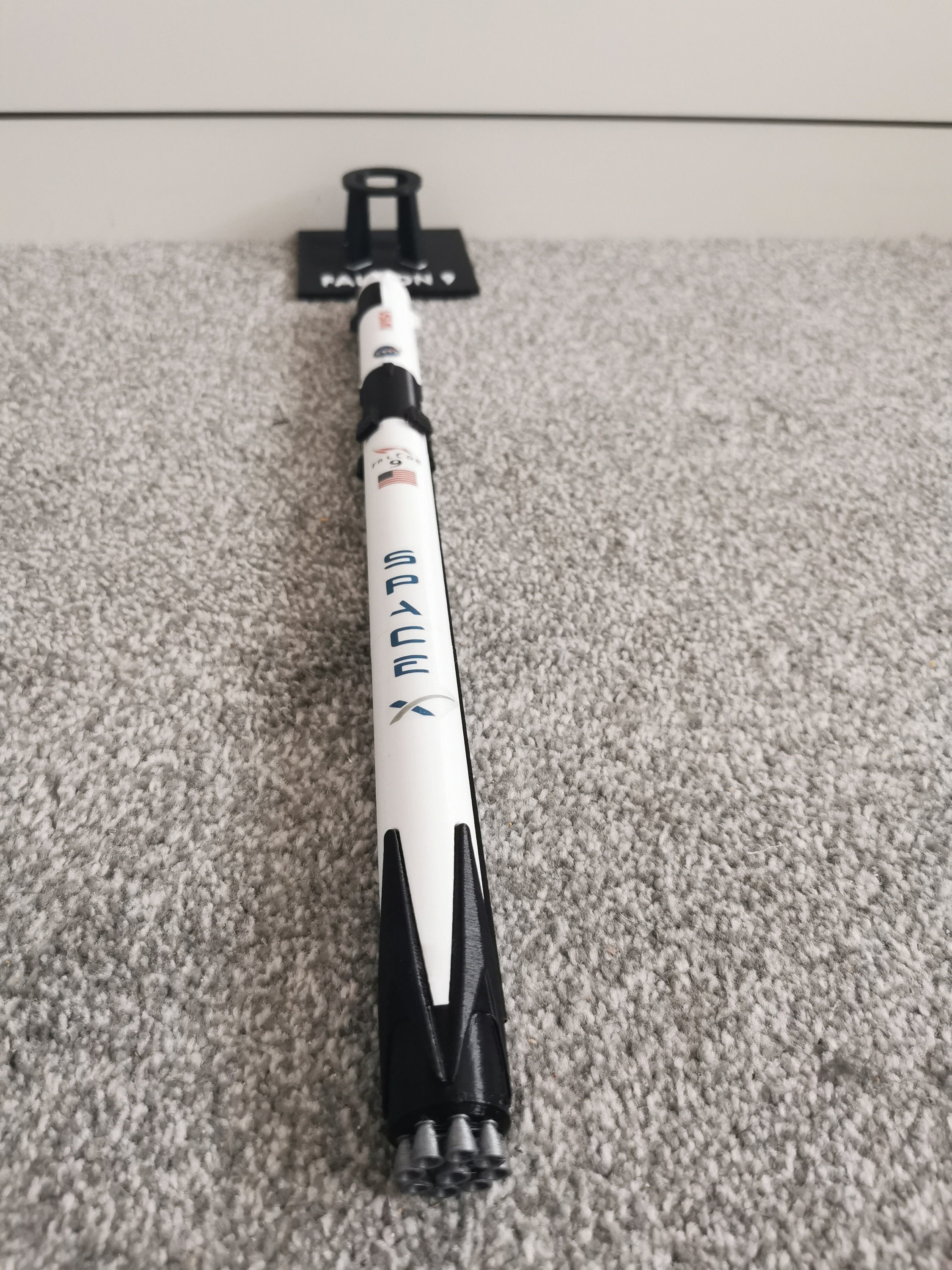 SF・ファンタジー・ホラー SpaceX Dragon Scale Model SPACEX DRAGON SCALE MODEL – SpaceX Store