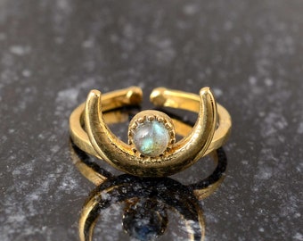 Anillo de labradorita, anillo de piedra redonda, anillo de mujer, anillo de media luna, anillo hecho a mano, anillo llamativo, joyería de labradorita, anillo bohemio