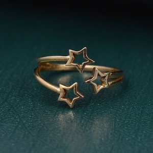 Open Star Ring, Star Stacking Ring, Minimalist Dainty Ring, Thin Knuckle Ring, Midi Ring, Celestial Ring, Tiny Star Ring, Triple Star Ring