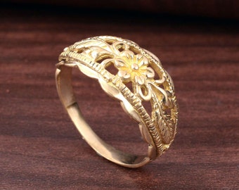 Flower Brass Ring, Vintage Ring, Beautiful Ring, Leaf Ring, Handmade Jewelry, Brass Jewelry, Plain Brass Ring, Graduation Gifts, Minimalist
