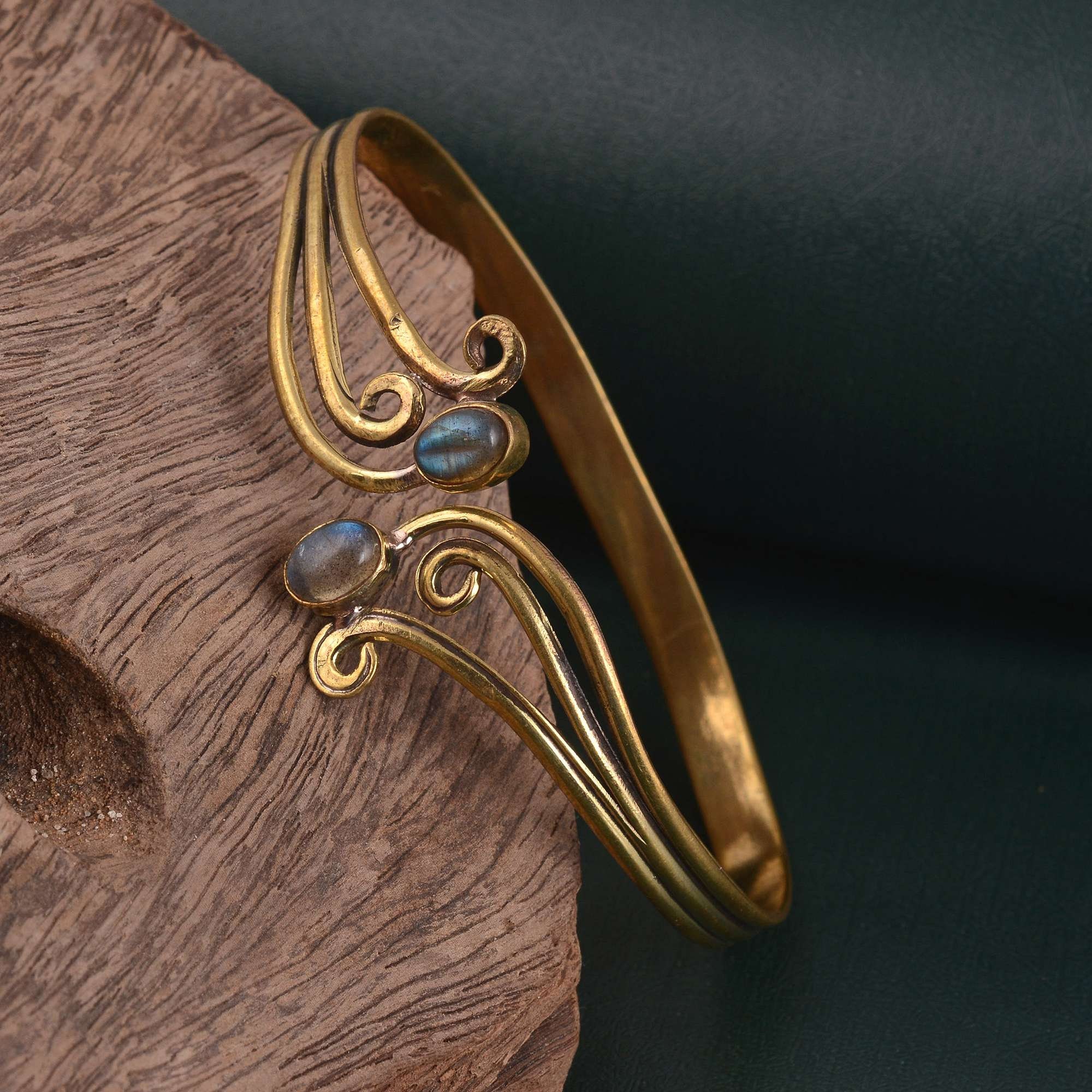 Vintage Arm Bangle - Etsy