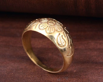Engraved Brass Dome Ring, Vintage Floral Boho Jewelry