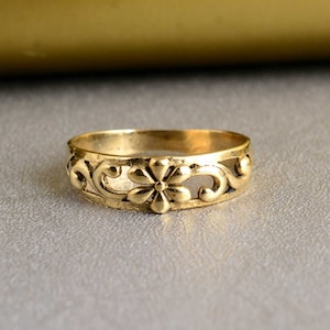 Anillo de latón con flores, anillo apilable con estampado grabado, patrón floral, anillo de bodas, anillo de compromiso, anillo de promesa, regalo para ella