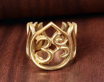 Om Ring, Lotus Ring, Brass Ring, Ohm Ring, Vintage Ring, Dainty Ring, Flower Ring, Handmade Ring, Meditation Ring, Religious Ring, Yoga Ring