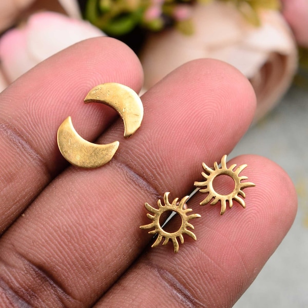 Sun and Moon Earrings Stud, Brass Stud Earrings, Minimal Jewelry, Gold Stud Earrings, Moon and Sun Jewelry, Gift For Her