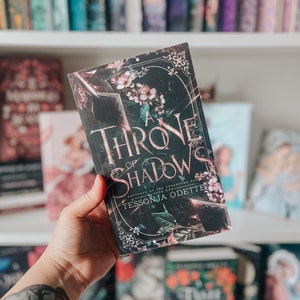 Un trono di ombre (libro tascabile) firmato