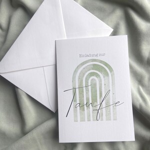 Invito battesimo arcobaleno verde acquerello