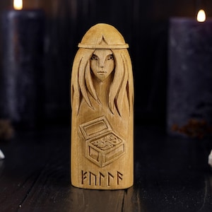 FULLA norse goddess, Fulla wooden statue, norse goddess statue, viking statue, norse figurine, Fulla viking goddess, Fulla norse goddess