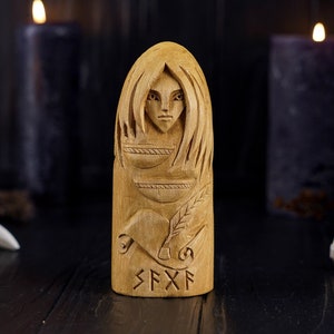 SAGA norse goddess, Saga wooden statue, Custom norse goddess statue, viking statue, norse figurine, Saga viking goddess, Saga norse goddess