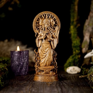 Brigid wooden statue, Irish mythology , Irish goddess statue, Brigid goddess statue, pagan statue, celtic pantheon, hand carved statue