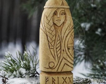Frigg Norse Goddess Statue, Frigg Statue, Hand Carved Frigg Statue, Viking God Figure, Pagan Altar, Norse Pantheon, Norse gods, Viking Gift