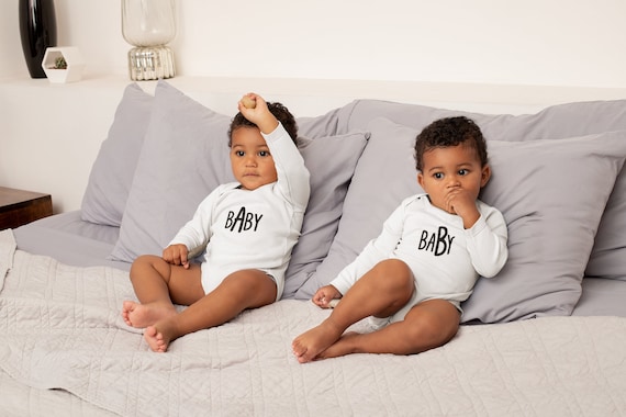 Funny top twin outfits