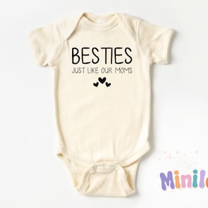 Süße Besties genau wie unsere Mütter Onesies®, Best Friends Neugeborenen Body, passende Baby-Outfits, niedliches Baby-Geschenk, Baby-Dusche-Geschenke für Bestie