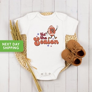Football&#39; Tis The Season Onesie®, Retro Fall Bodysuit, Cute Football Natural Onesie®, Fall Baby Onesie®, Autumn Toddler Shirt