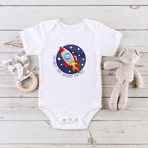 Eerste reis rond de zon verjaardag onesie®, raketschip verjaardag onesie®, 1e verjaardag onesie® jongen, ruimteschip verjaardag onesie®