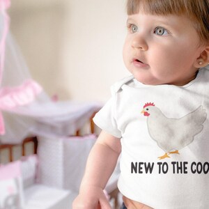 Grenouillère rigolote ferme®, grenouillère poulet®, cadeau poulet pour bébé, grenouillère rigolote poulet®, grenouillère ferme mignonne®, cadeau bébé ferme rigolote, cadeau bébé fermier image 5