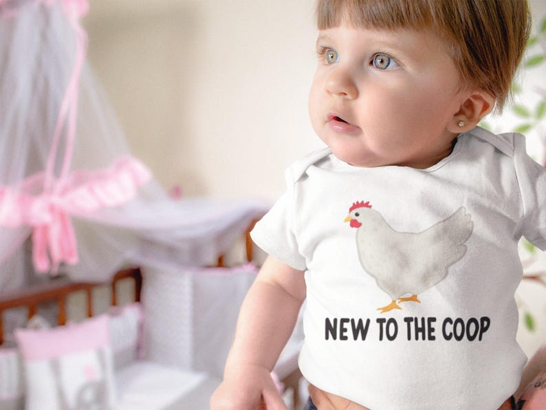 Grenouillère rigolote ferme®, grenouillère poulet®, cadeau poulet pour bébé, grenouillère rigolote poulet®, grenouillère ferme mignonne®, cadeau bébé ferme rigolote, cadeau bébé fermier image 5