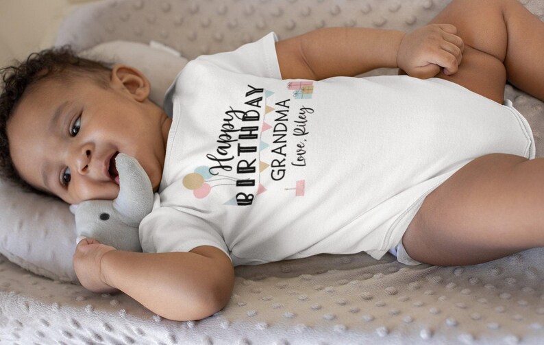 Happy Birthday Grandma Onesie®, Grandma Birthday Shirt, Grandma Baby Clothes, Birthday Present Onesie®, Unisex Baby Clothes, Grandma Onesie® Bild 6
