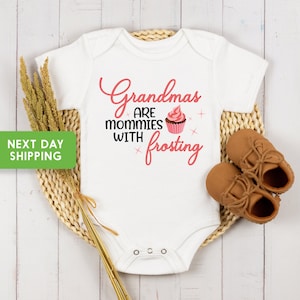 Süßer Oma-Baby-Body® mit Zuckerguss-Baby-Strampler