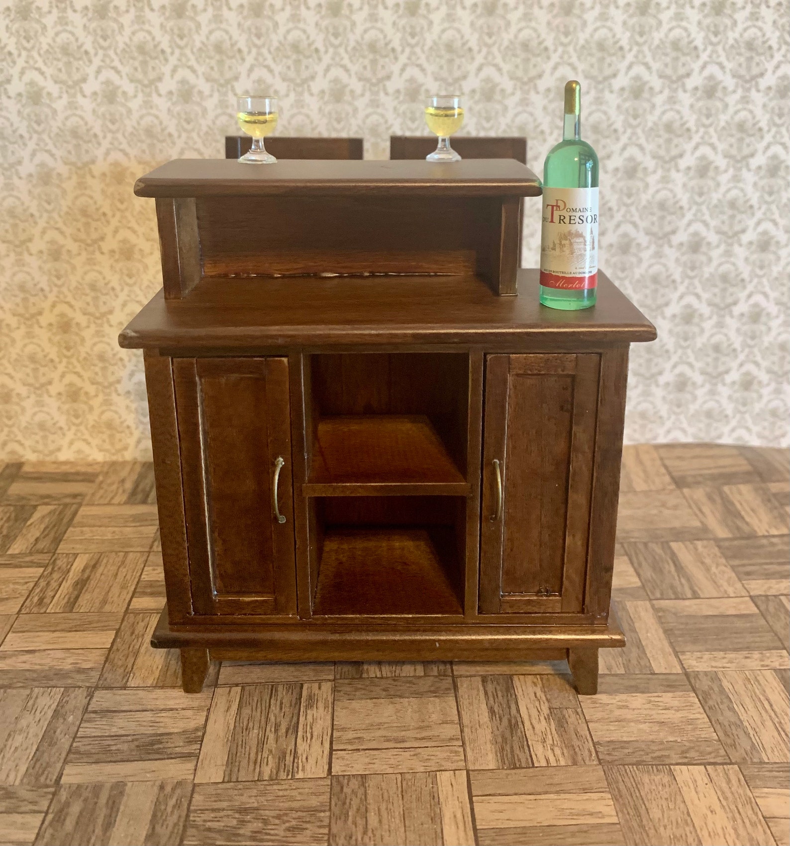 112 Dollhouse Miniature Bar W/two Bar Height Chairs Etsy UK